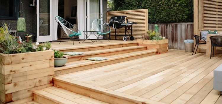 Cedar Decking Suppliers in Covina, CA